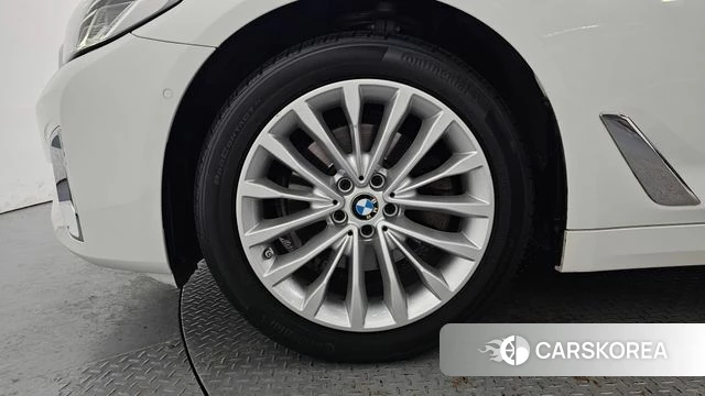 BMW 5 Series (G30) id 4518988 из Кореи 28