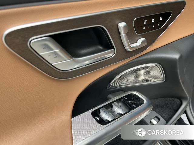Mercedes-Benz E-class id 4336329 из Китая 28