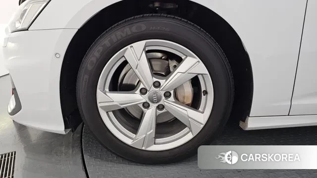 Audi A6 (C8) id 3344074 из Кореи 15