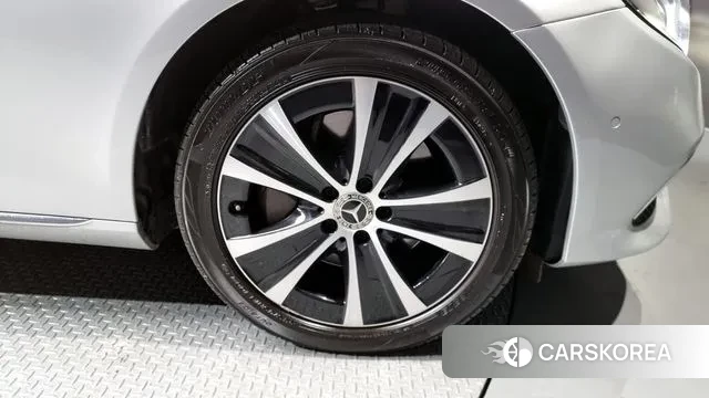 Mercedes-Benz E-Class W213 id 3509716 из Кореи 15
