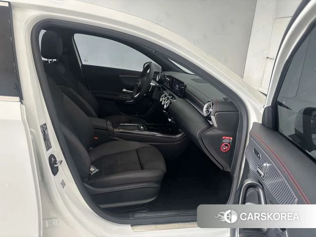 Mercedes-Benz Class A id 4353454 из Китая 25