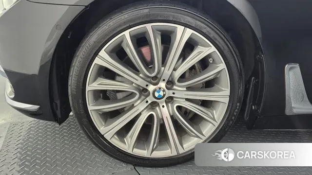 BMW 7 Series (G11) id 3464792 из Кореи 15