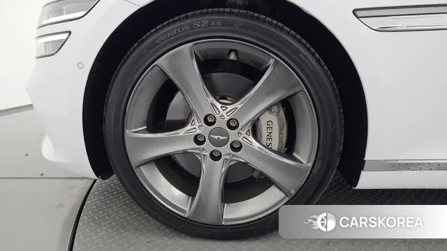 Genesis G80 (RG3) id 3185836 из Кореи 15