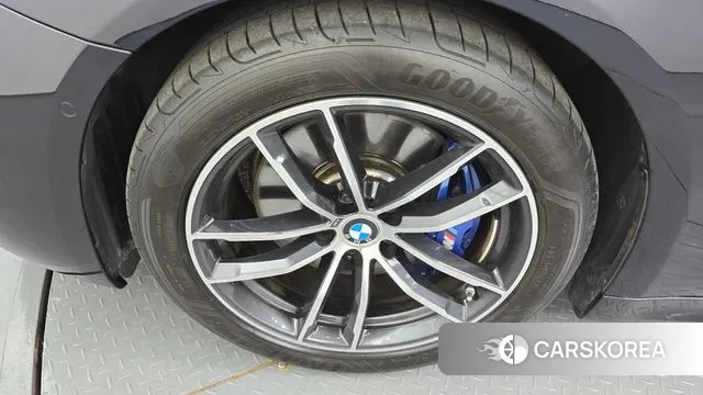 BMW 5 Series (G30) id 3011957 из Кореи 15