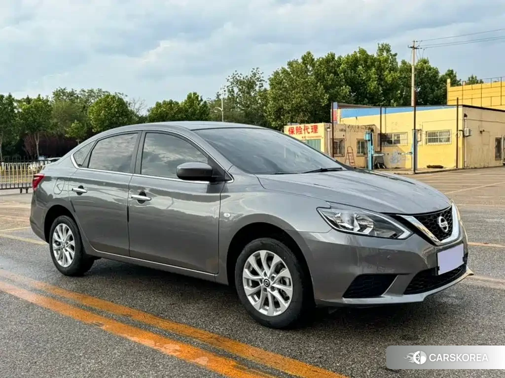 Nissan Sylphy 2026 Silver/gray из Китая, фото 5