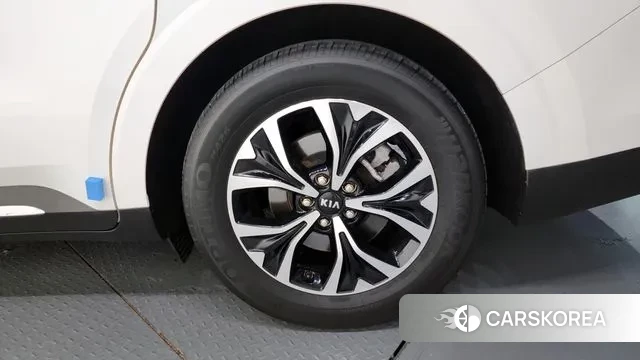 Kia Carnival 4th generation id 3012890 из Кореи 15