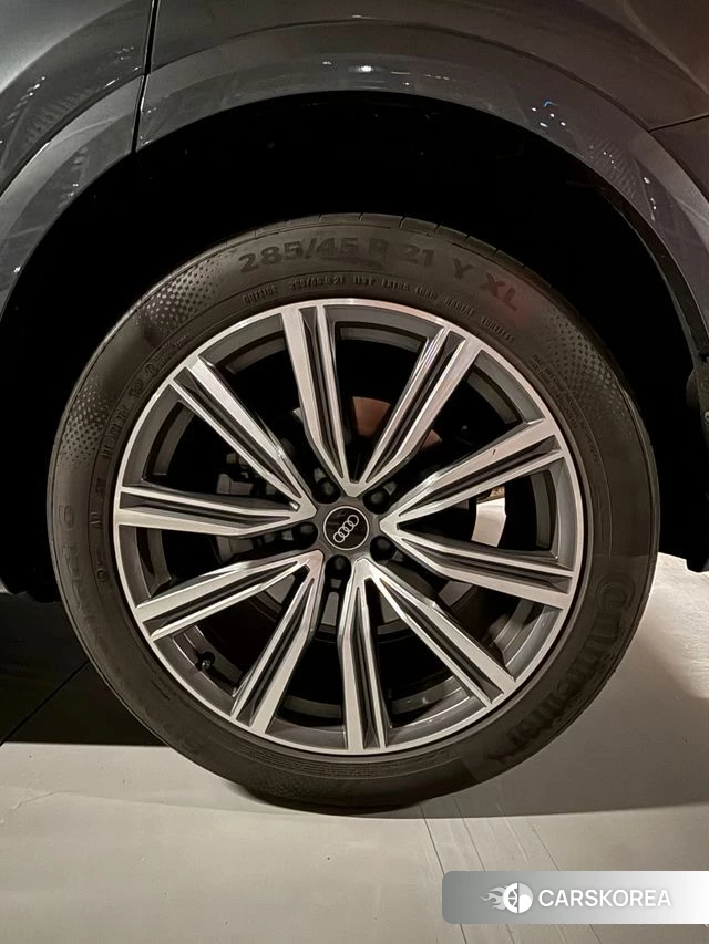 Audi Q8 (4M) id 3920971 из Кореи 7