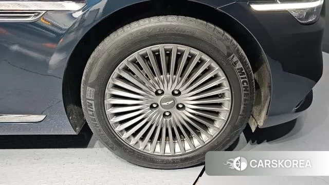 Genesis G90 id 2985552 из Кореи 15