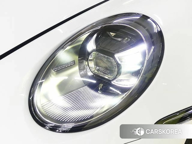 Porsche 911(992) id 4637065 из Кореи 15