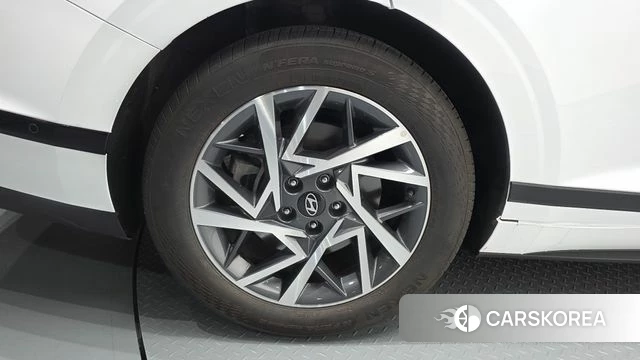 Hyundai Grandeur (GN7) id 3921818 из Кореи 15