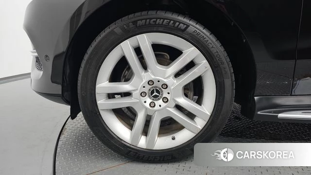 Mercedes-Benz GLE - Class W166 id 4605258 из Кореи 28