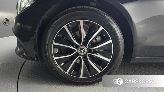 Mercedes-Benz C-Class W205 id 4895036 из Кореи 29