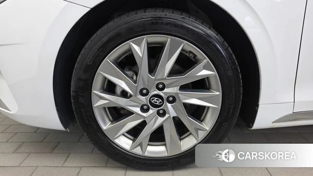 Hyundai The New Grandeur IG Hybrid id 4671119 из Кореи 29