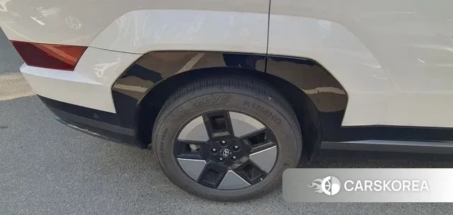 Hyundai Santa Fe (MX5) 2023 Белый из Кореи, фото 6