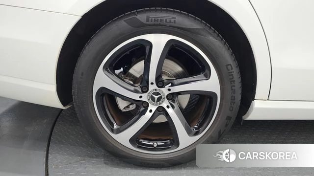 Mercedes-Benz E-Class W213 id 4542738 из Кореи 25