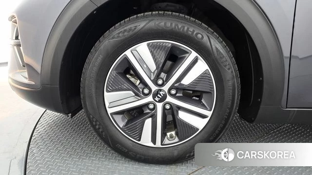 Kia The New Niro id 4310180 из Кореи 15