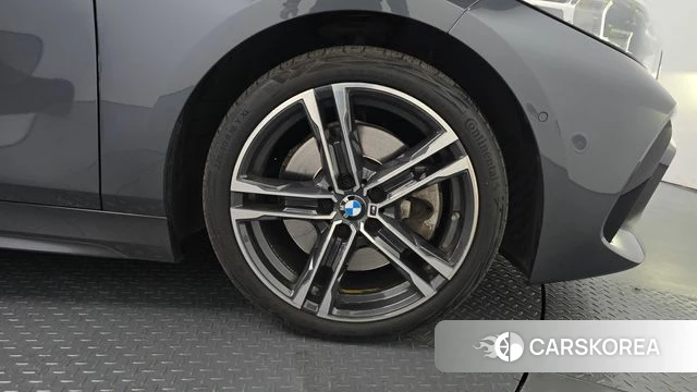 BMW 1 Series (F40) id 4457842 из Кореи 15
