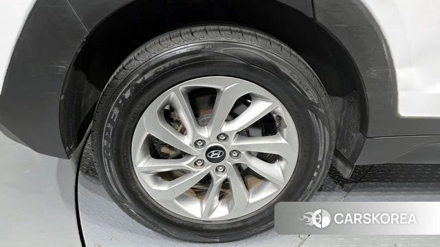 Hyundai All New Tucson id 4325838 из Кореи 26