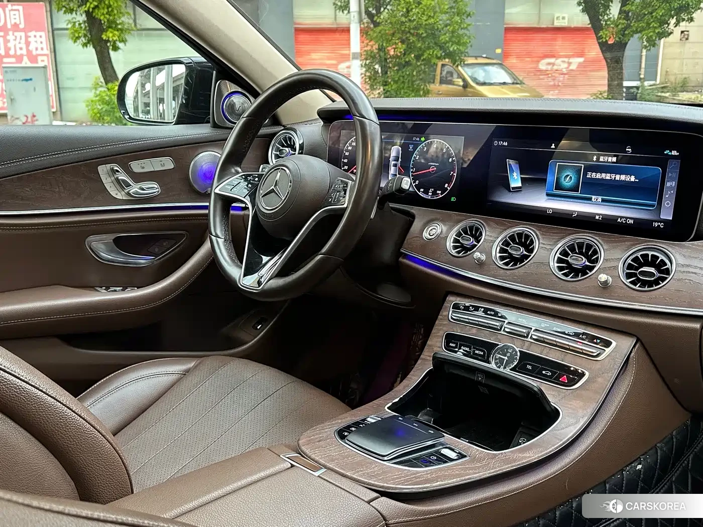 Mercedes-Benz E-Class id 4576830 из Китая 11