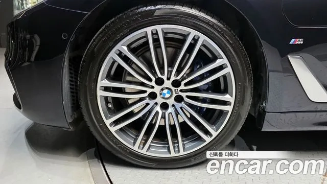 BMW 5 Series (G30) id 2927429 из Кореи 15