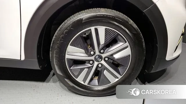 Kia The New Niro id 3258442 из Кореи 15