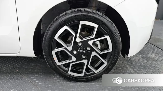 Kia The New Kia Ray id 3031399 из Кореи 15