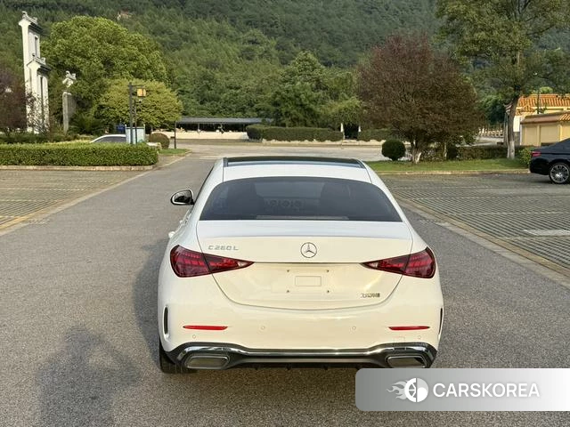 Mercedes-Benz Class C 2023 Белый из Китая, фото 5