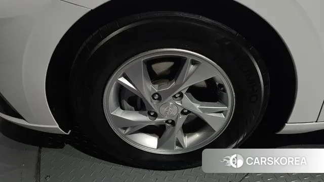 Hyundai Avante (CN7) id 3361504 из Кореи 15