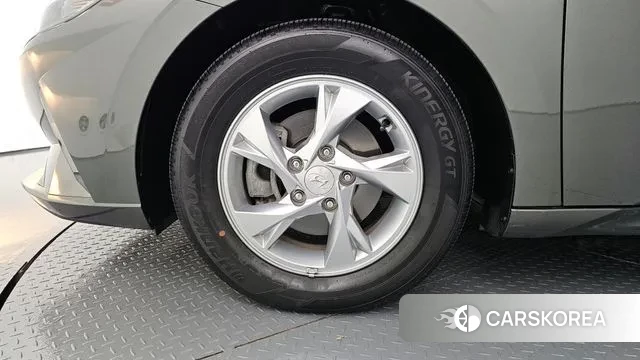 Hyundai Avante (CN7) id 3263961 из Кореи 15