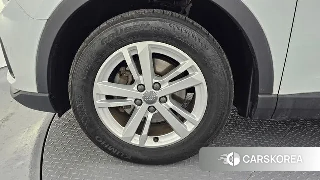 Audi Q3 (F3) id 3479290 из Кореи 15