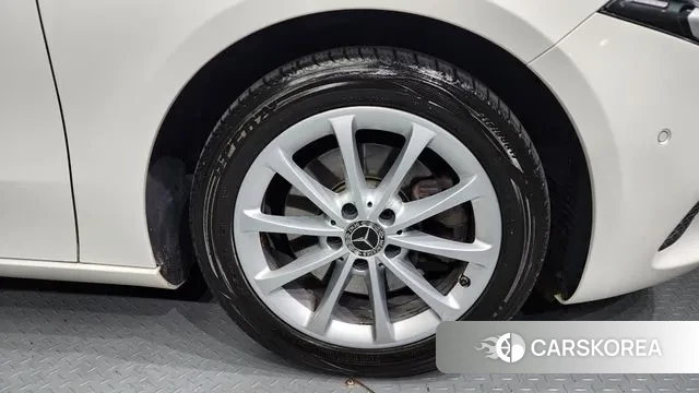 Mercedes-Benz A-Class W177 id 2970948 из Кореи 15