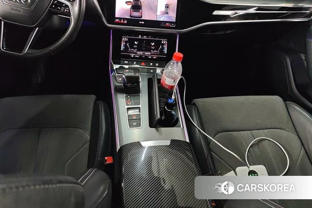 Audi A6L id 4240928 из Китая 12