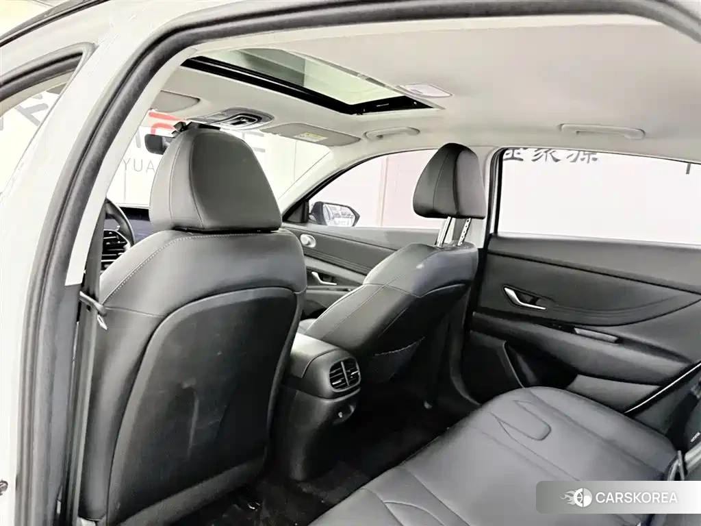 Hyundai Elantra id 4538797 из Китая 13