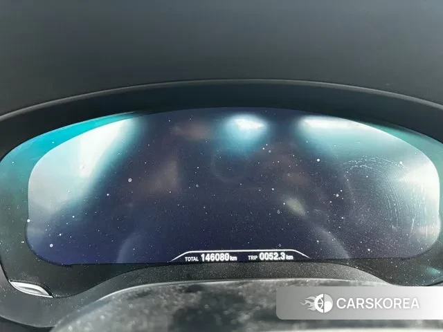 BMW 5 Series (G30) 2019 Белый из Кореи, фото 5