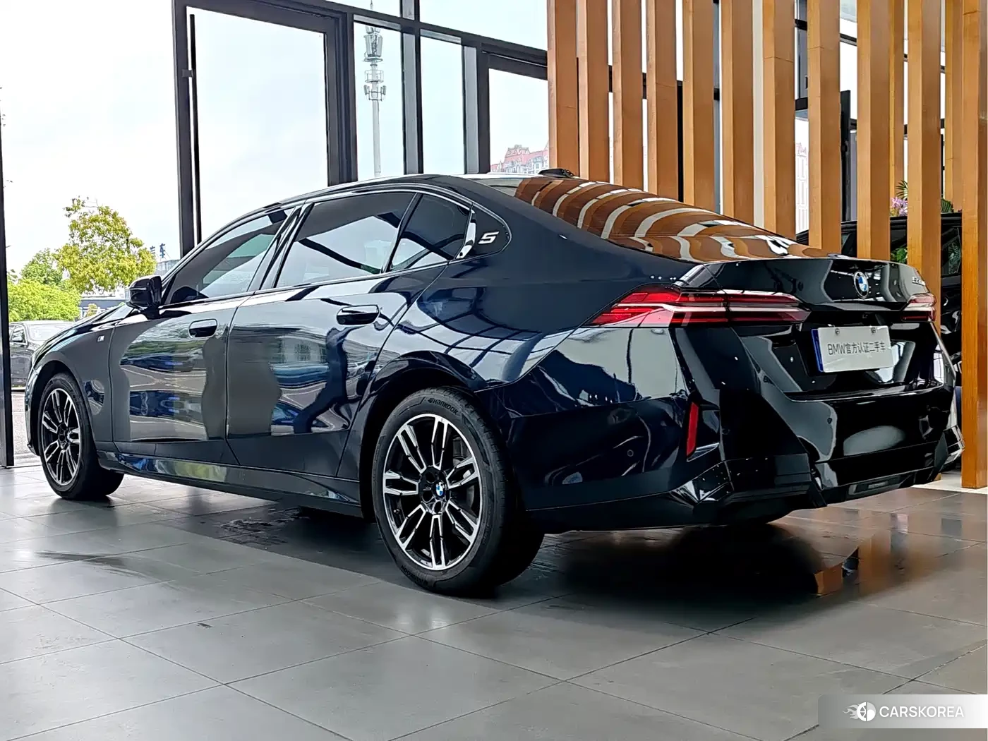 BMW 5 series id 4686072 из Китая 13