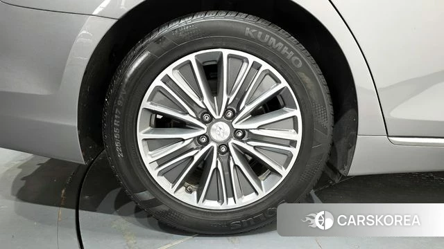 Hyundai Grandeur IG Hybrid id 4246116 из Кореи 32