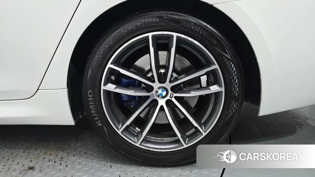 BMW 5 Series (G30) id 3878400 из Кореи 15