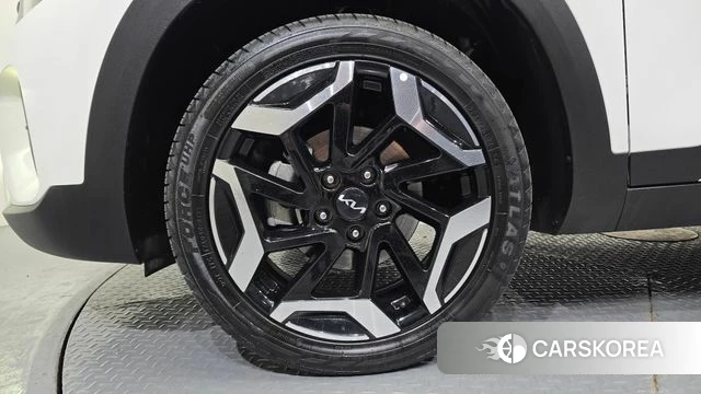 Kia The New Seltos id 4281504 из Кореи 25