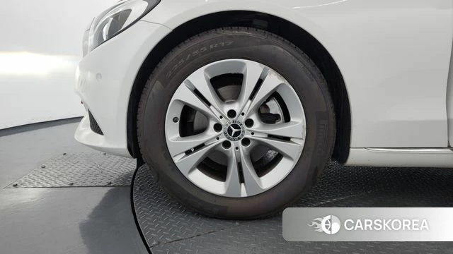Mercedes-Benz C-Class W205 id 4694158 из Кореи 15