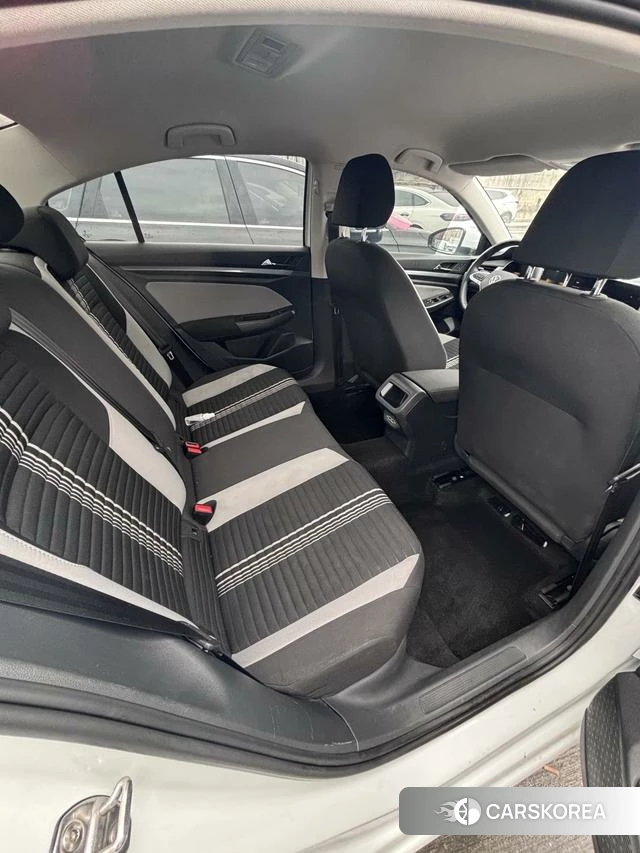 Volkswagen Bora id 4298273 из Китая 9