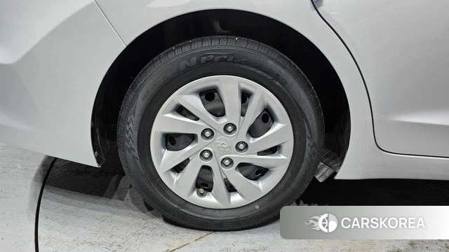 Hyundai Avante AD id 4620684 из Кореи 29