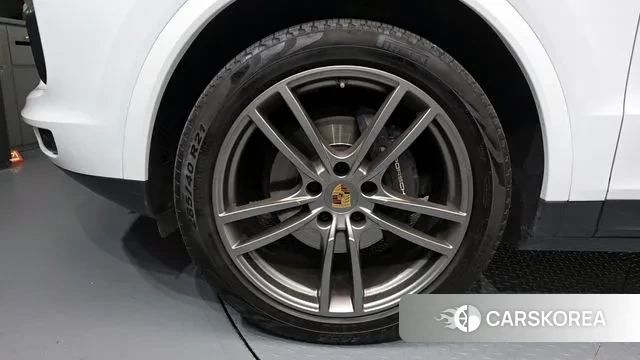 Porsche Cayenne (PO536) id 3333732 из Кореи 15