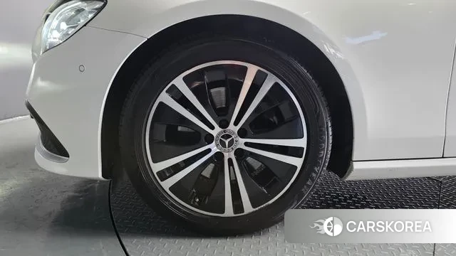 Mercedes-Benz E-Class W213 id 3033251 из Кореи 15