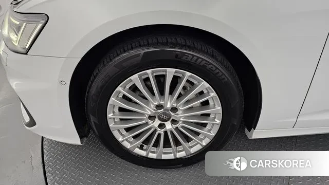 Audi A6 (C8) id 2980939 из Кореи 15