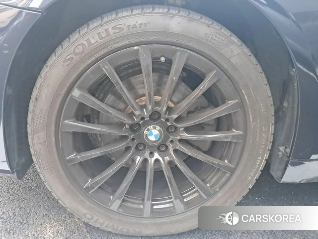 BMW 5 Series (G30) id 4688943 из Кореи 15