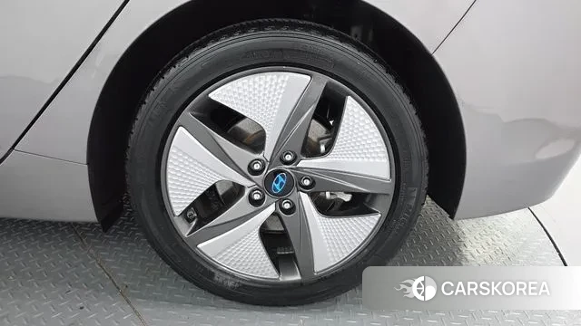 Hyundai The New Ionic Hybrid id 3391063 из Кореи 15