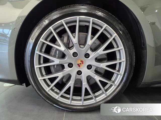 Porsche Panamera (976) id 4177398 из Кореи 7