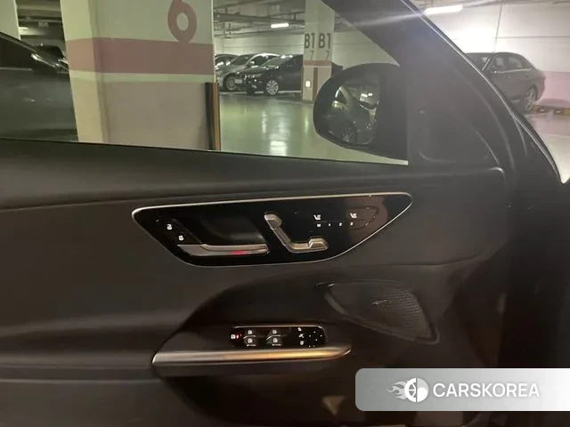 Mercedes-Benz C-Class W206 2022 Серый из Кореи, фото 5