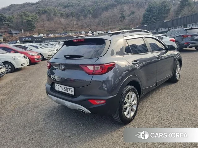 Kia Stonic id 3617302 из Кореи 15