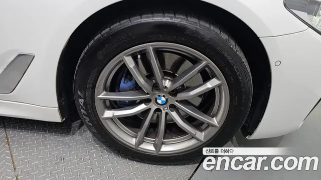 BMW 5 Series (G30) id 2432714 из Кореи 15